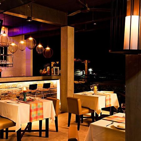 Leisure Place Phuket Chalong Exterior photo