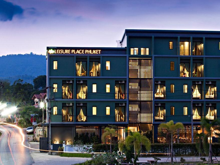 Leisure Place Phuket Chalong Exterior photo